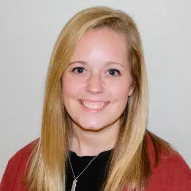 aba-therapist-clinton-iowa-autism-treatment-program-children-52732-stride-centers (1) Headshot of Ryhanna Singleton, a Board Certified Behavior Analyst (BCBA) near Clinton, Iowa who provides ABA therapy for children at Stride.